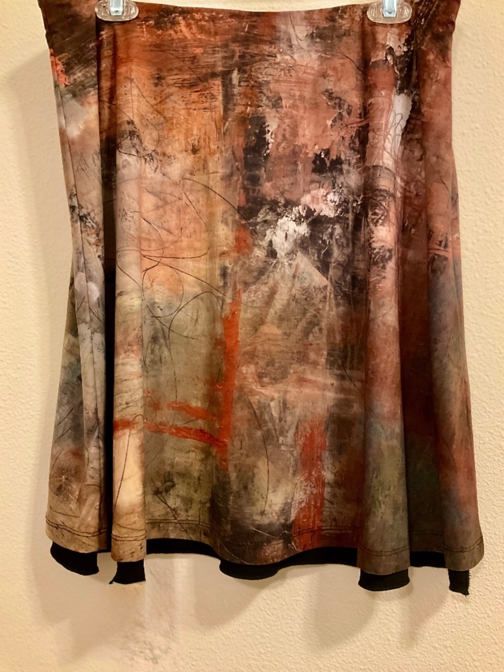 Le Galeriste Flowy Abstract 2 for 1 Reverse Pull-On Lined Sht Skirt SZ Lg